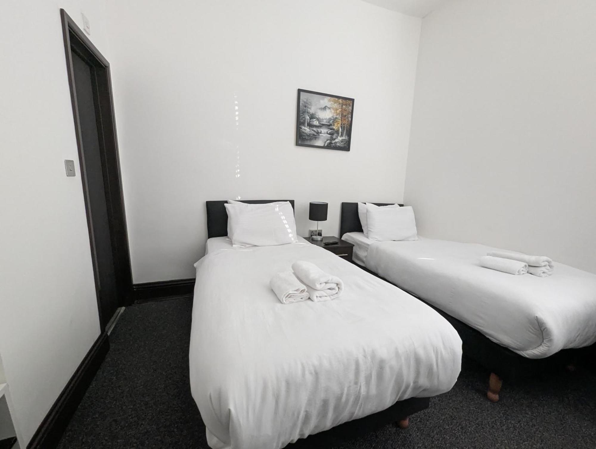 Oyo Firs London Heathrow 2*