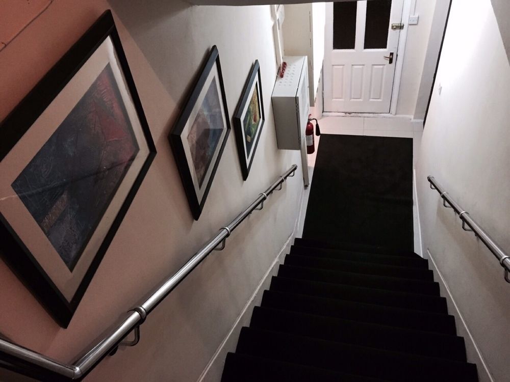 Oyo Firs London Heathrow Guest house Hounslow